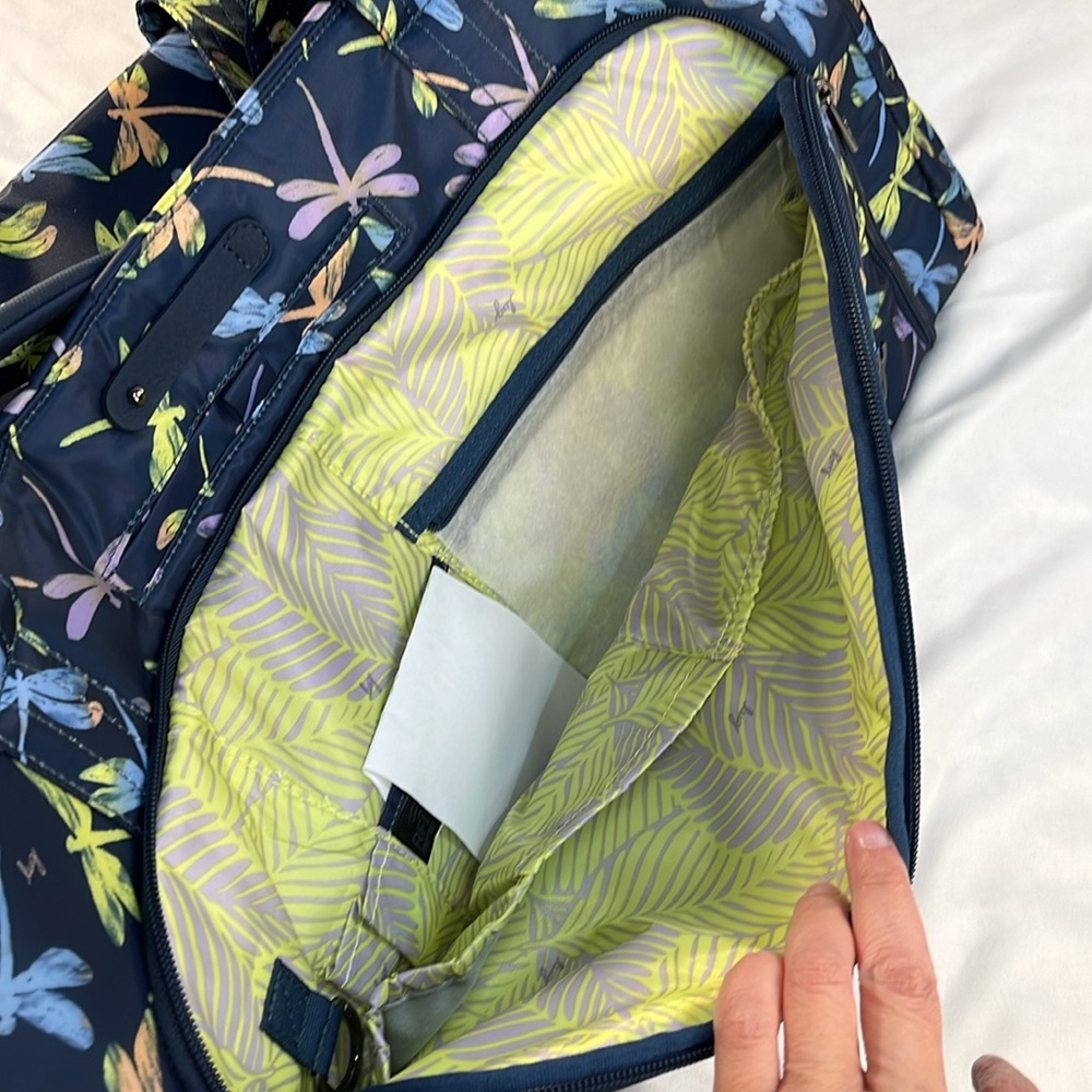 NWT Lug Trolley Duffel Bag - Dragonfly Icepop - Picture 3 of 10